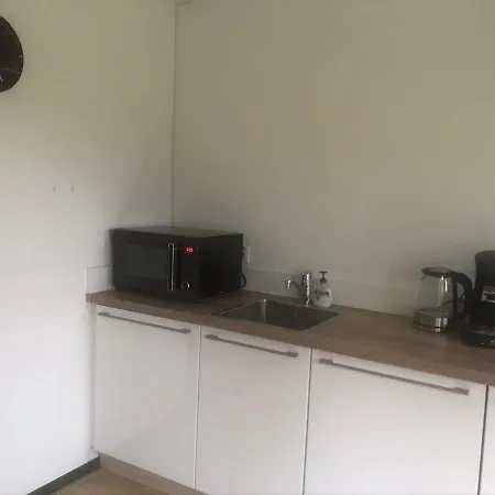 Hoefbos Semesterbostad *